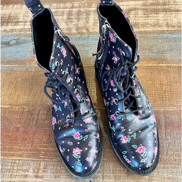 Rebecca Minkoff floral combat boots 8 EUC - Picture 3 of 10